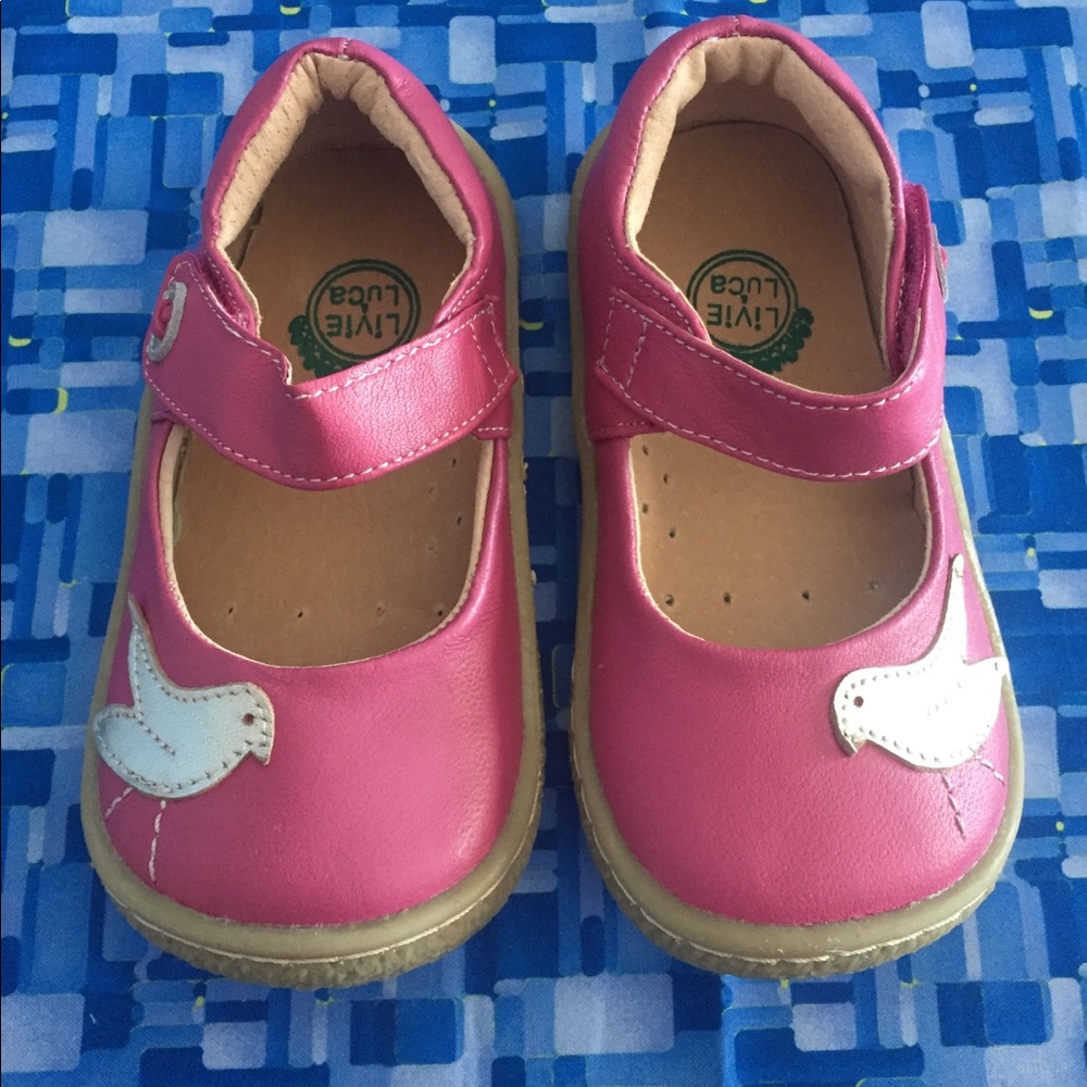 Size 6 New in box Livie and Luca Pio Pio shoes